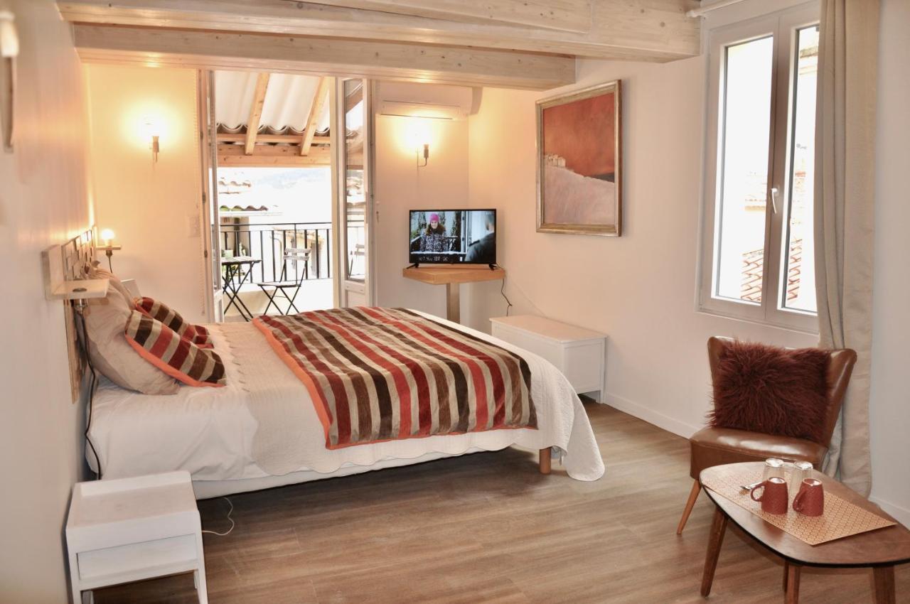 Les Chambres Tropeziennes Sanary-sur-Mer Eksteriør billede